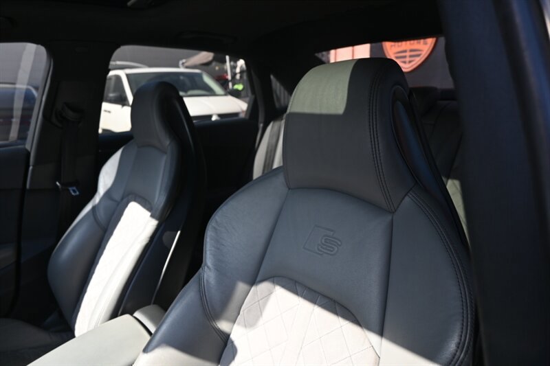 Used 2019 Audi S4 Premium Plus w/ Premium Plus Package image 23