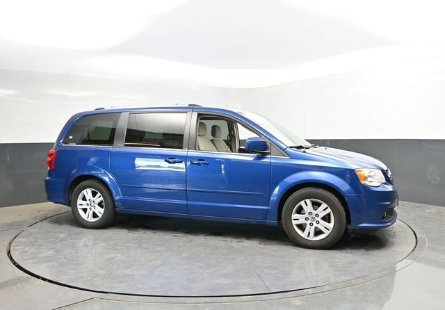 Used 2011 Dodge Grand Caravan Crew w/ Safety Sphere Group FWD image 3