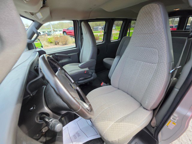 Used 2017 Chevrolet Express 2500 LS image 21