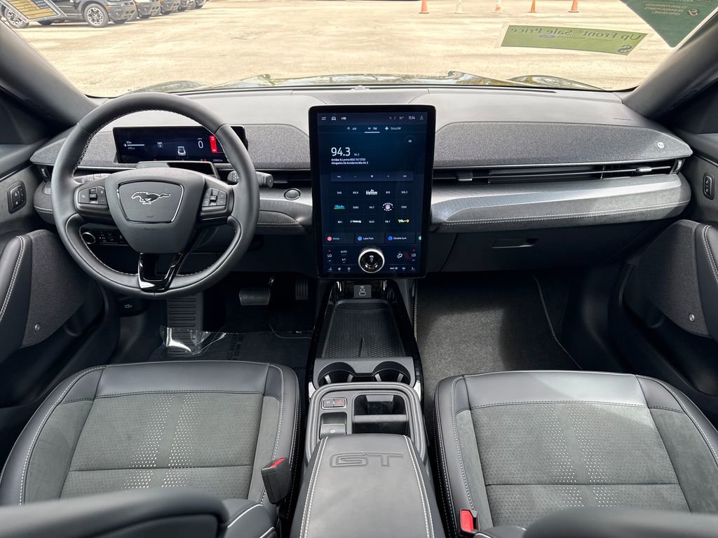 Certified 2025 Ford Mustang Mach-E GT image 6