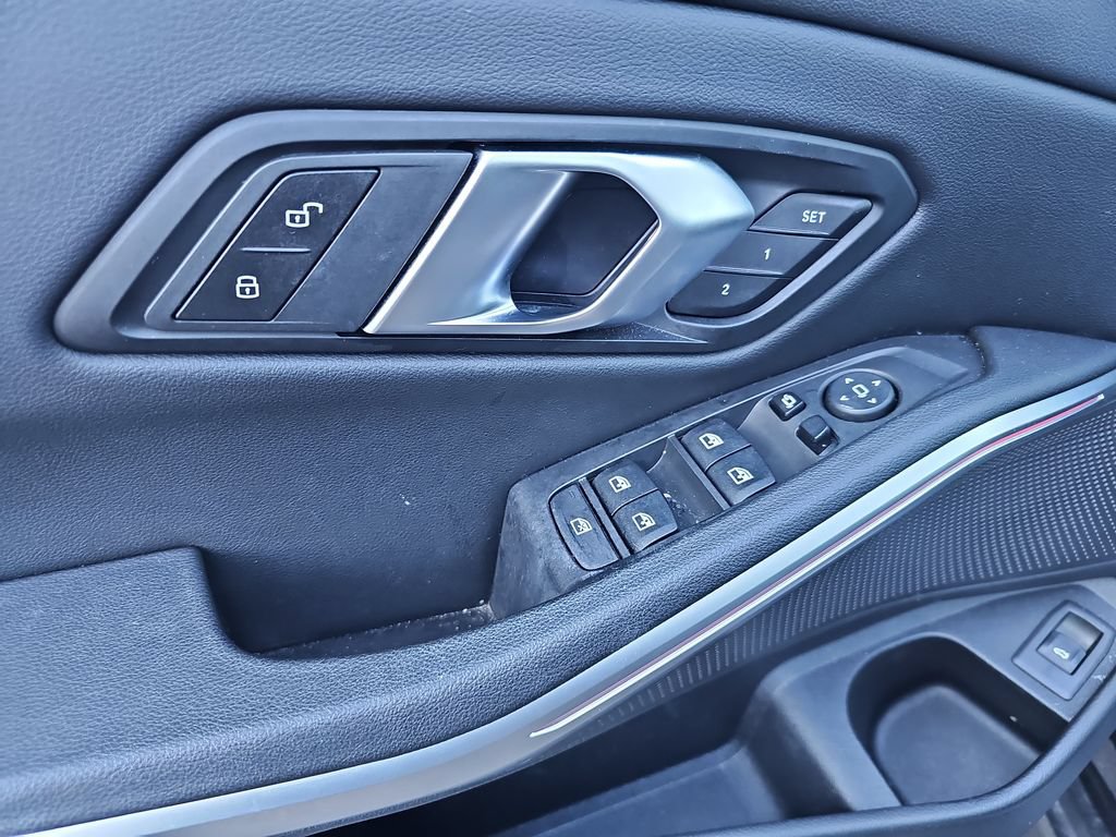 Certified 2024 BMW 330i xDrive Sedan w/ Premium Package AWD/4WD image 19