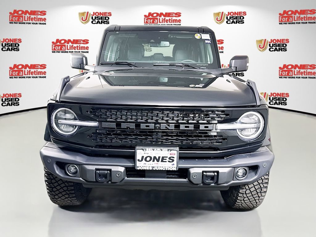 Used 2025 Ford Bronco Badlands image 12