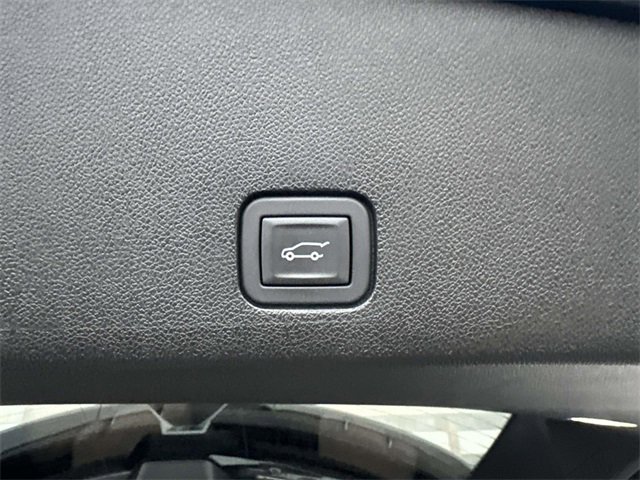 Used 2024 Cadillac XT6 Sport w/ Platinum Package image 30