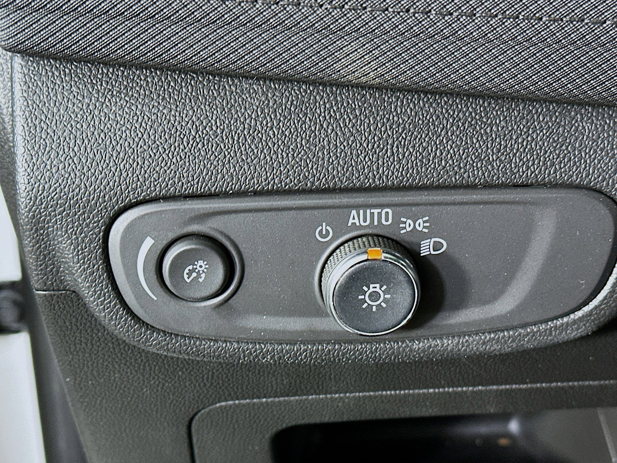 Used 2024 Chevrolet TrailBlazer LS image 17