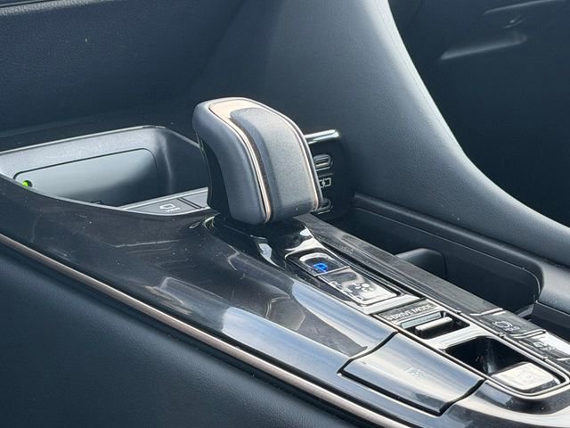 Certified 2025 Toyota Crown Signia w/ Advanced Technology Package image 23