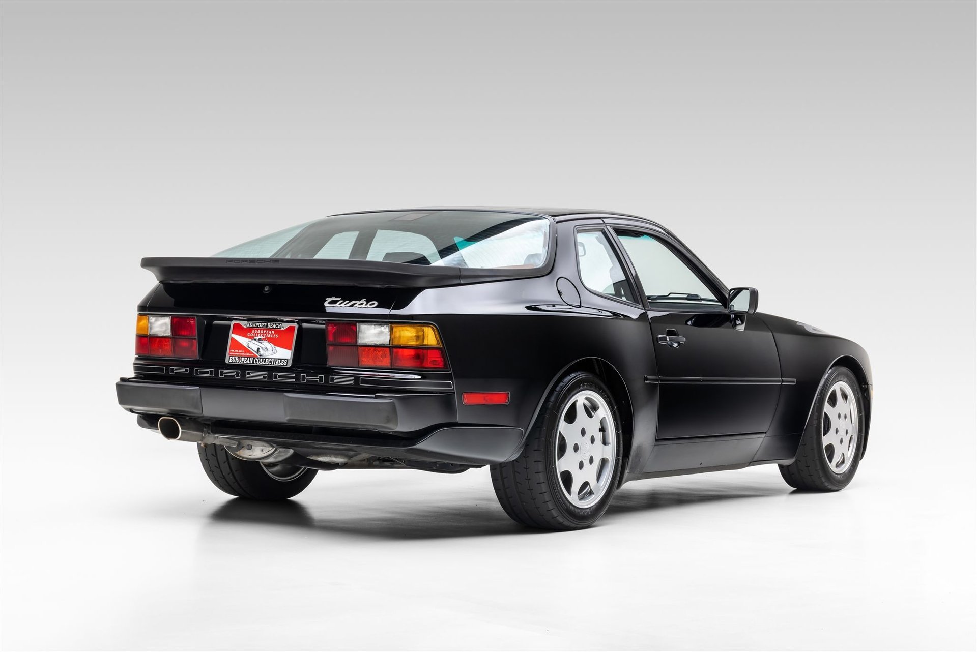 Used 1989 Porsche 944 Turbo RWD image 10