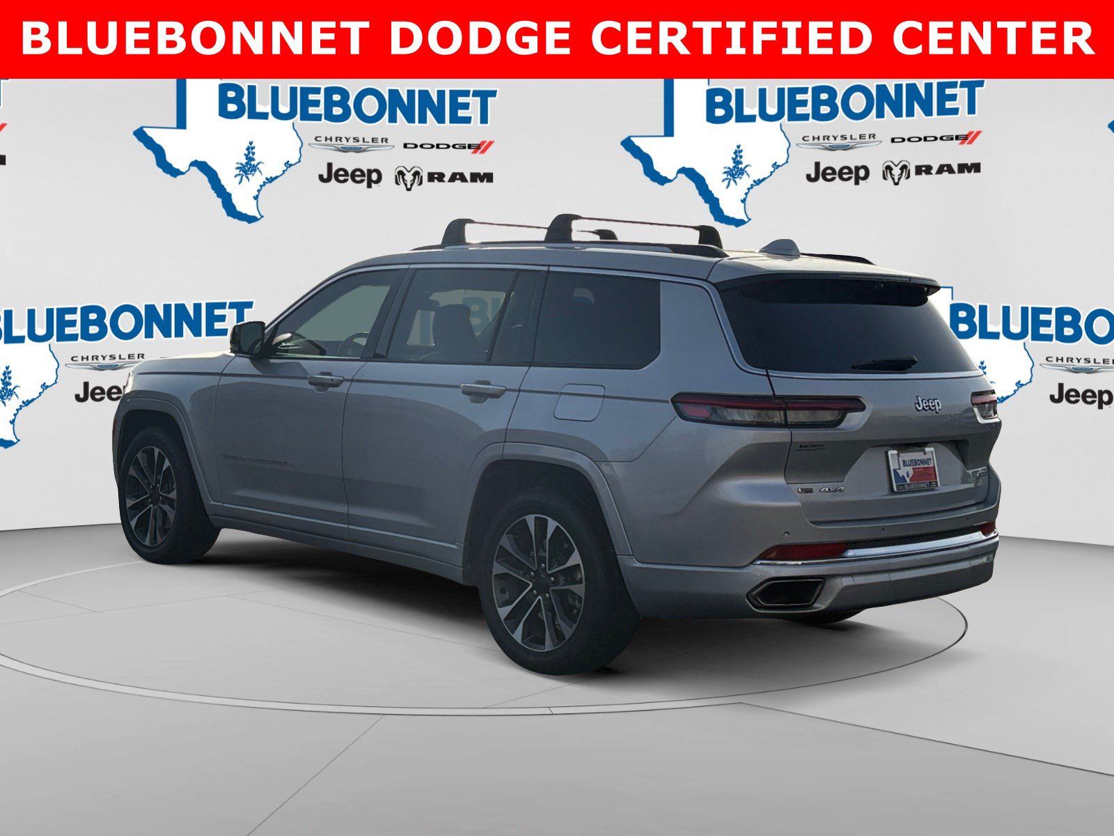 Used 2022 Jeep Grand Cherokee L Overland w/ Luxury Tech Group IV AWD/4WD image 7