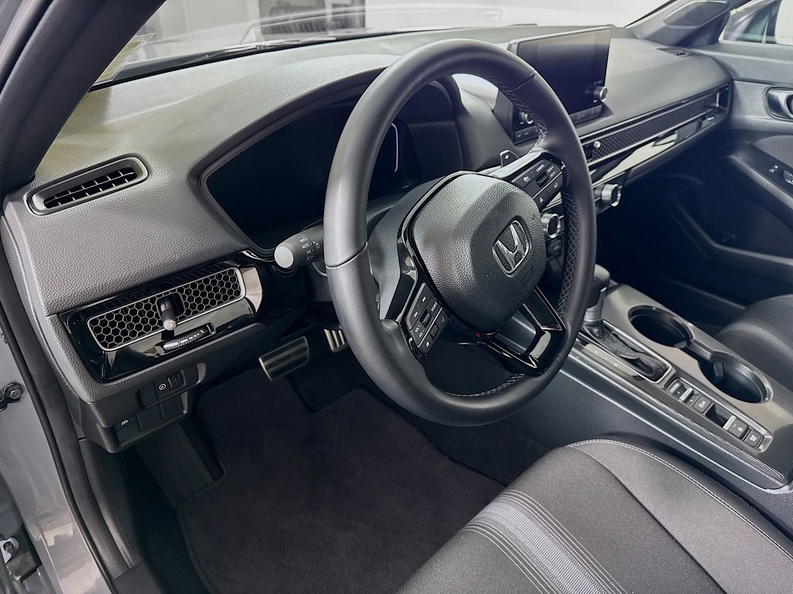 Used 2026 Honda Civic Sport image 7