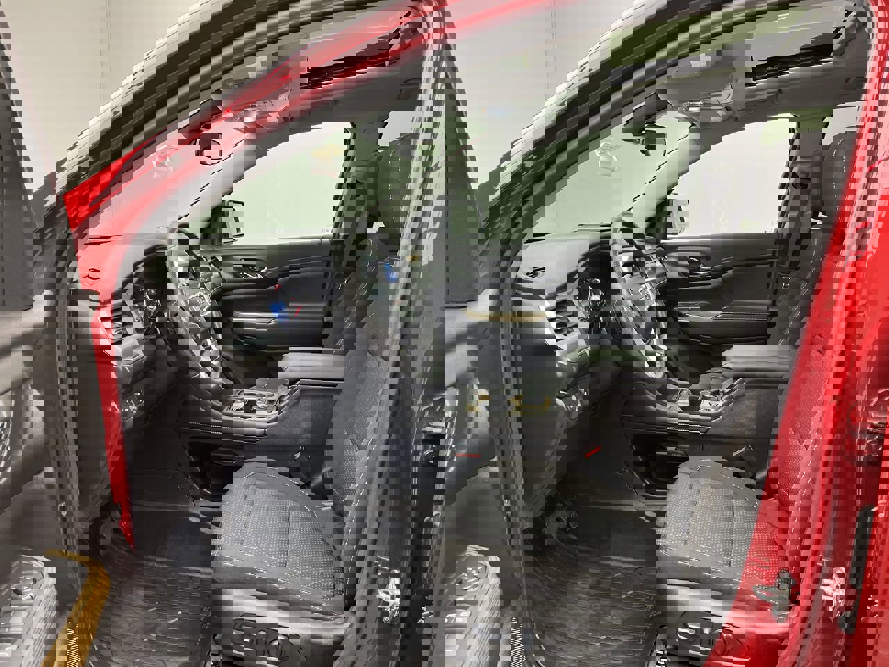 Certified 2023 GMC Acadia SLE w/ Driver Convenience Package video 3