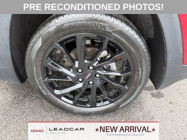 Used 2023 GMC Terrain SLT w/ Elevation Edition AWD/4WD image 9