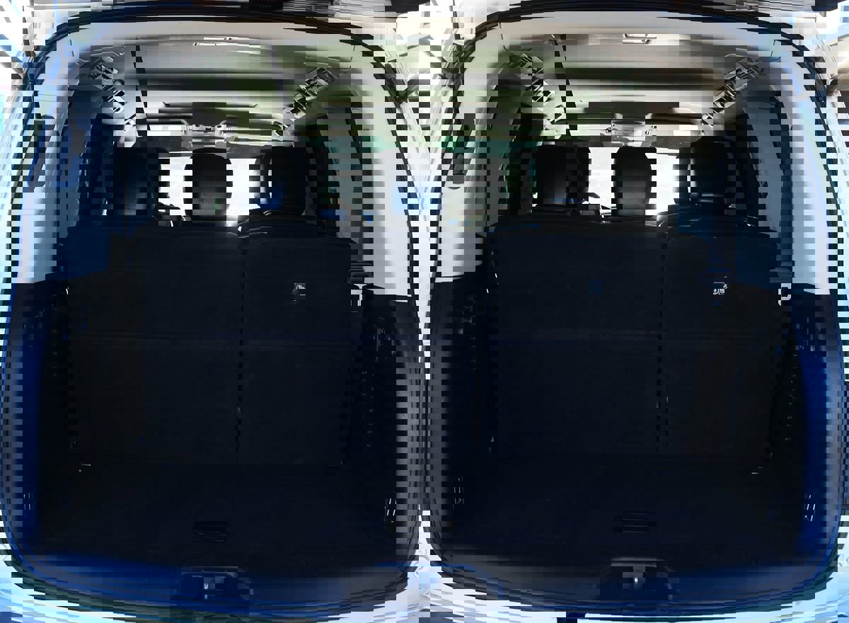 Used 2019 Nissan Armada SL w/ Premium Package image 24