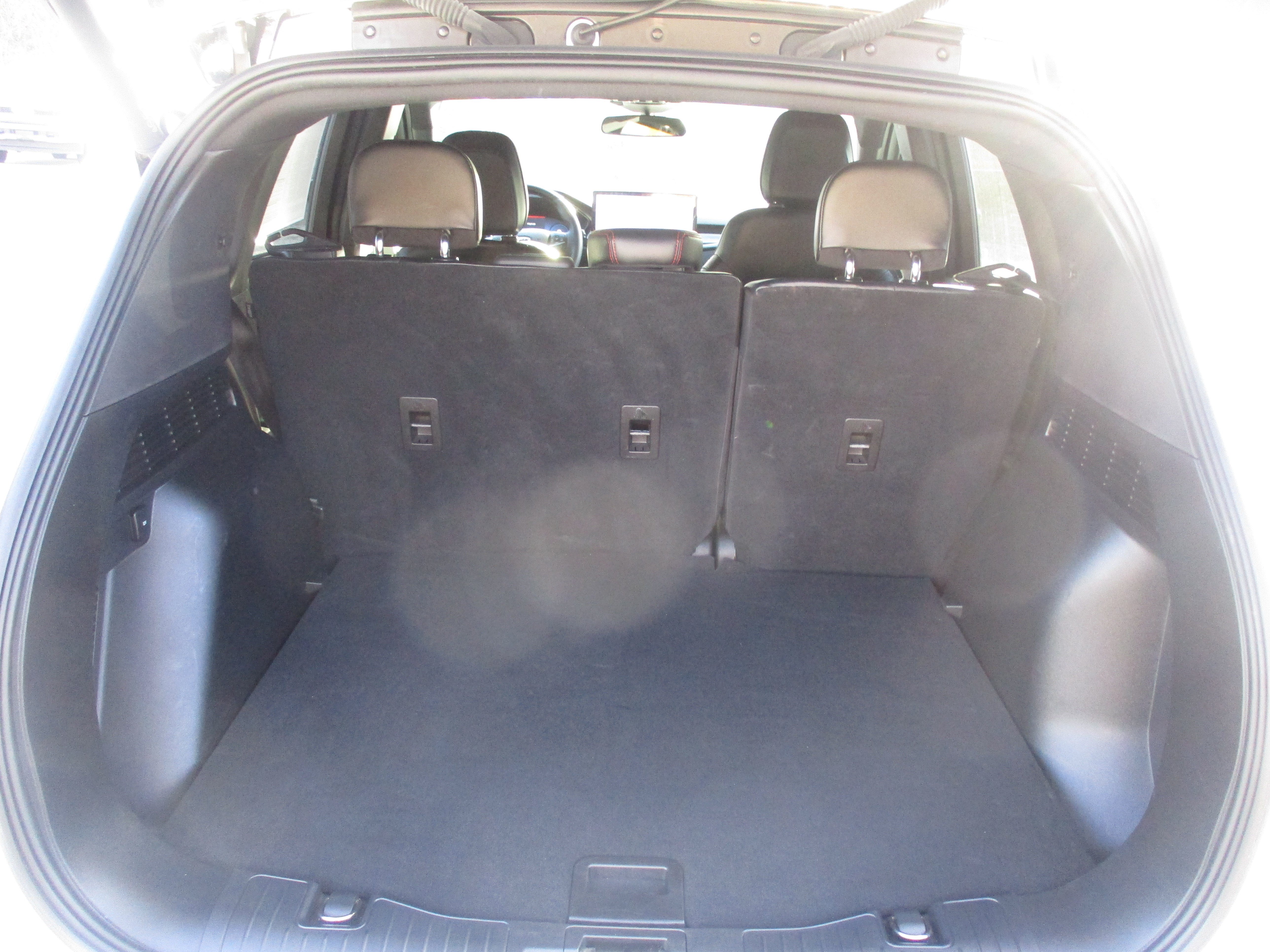Used 2023 Ford Escape ST-Line Select w/ Tech Pack #2 AWD/4WD image 12