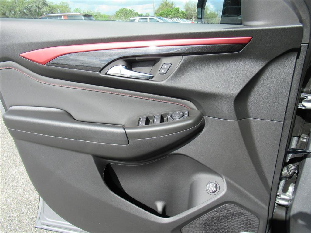 New 2026 Chevrolet TrailBlazer RS w/ Convenience Package FWD image 19