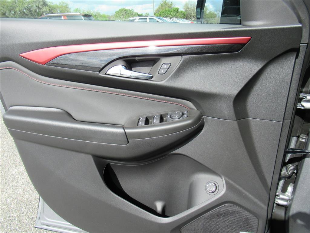 New 2026 Chevrolet TrailBlazer RS w/ Convenience Package FWD image 19
