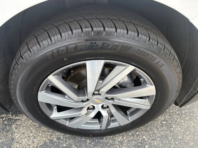 Used 2022 Chevrolet Equinox LT AWD/4WD image 22