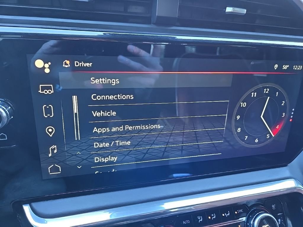 Used 2024 GMC Sierra 2500 Denali Ultimate image 36