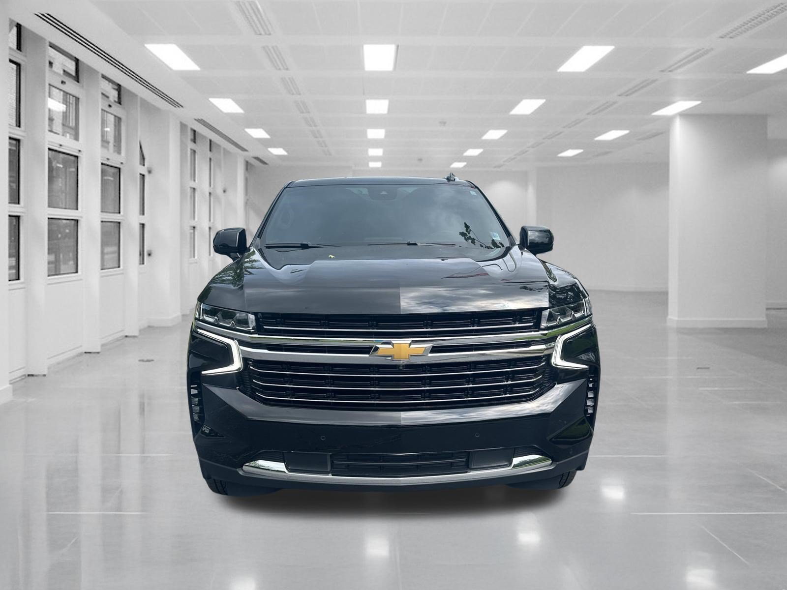 Used 2024 Chevrolet Tahoe LT w/ LT Signature Package AWD/4WD image 2