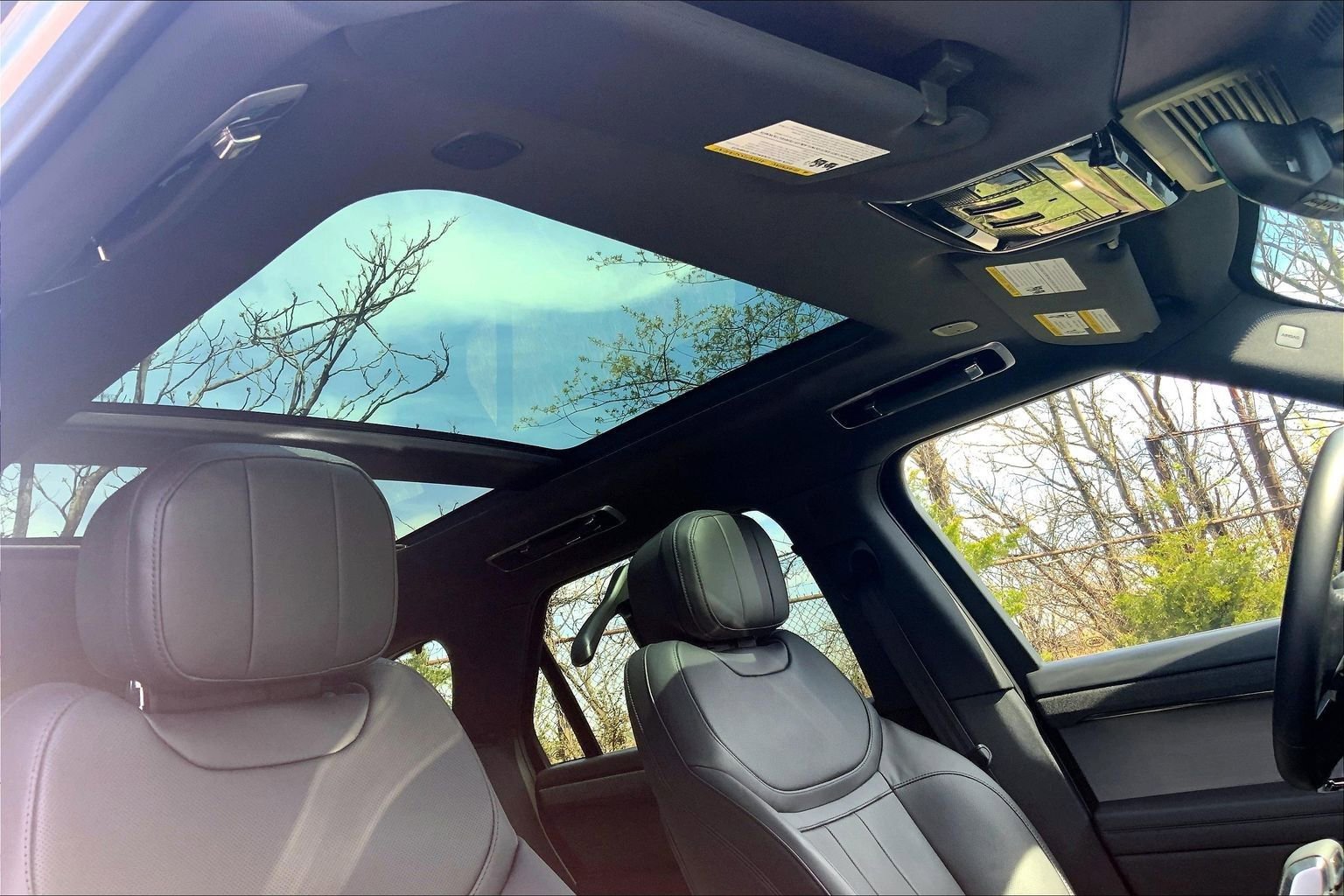 Used 2024 Land Rover Range Rover Sport Dynamic SE image 14