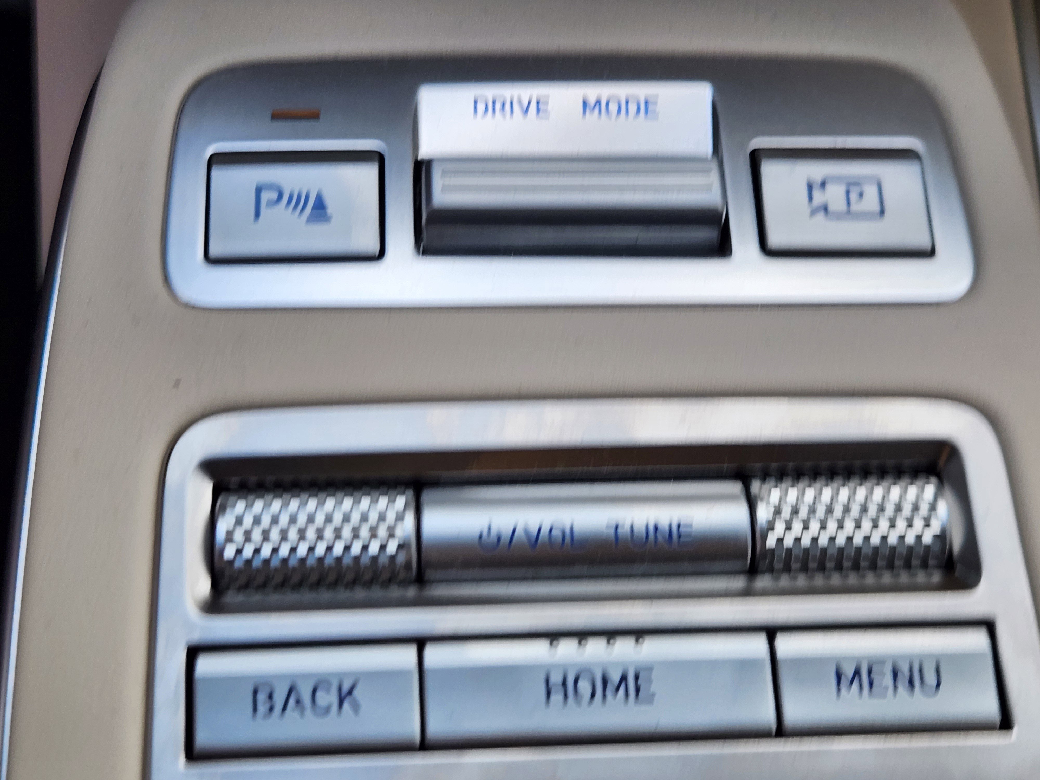 Used 2025 Genesis GV70 2.5T image 23