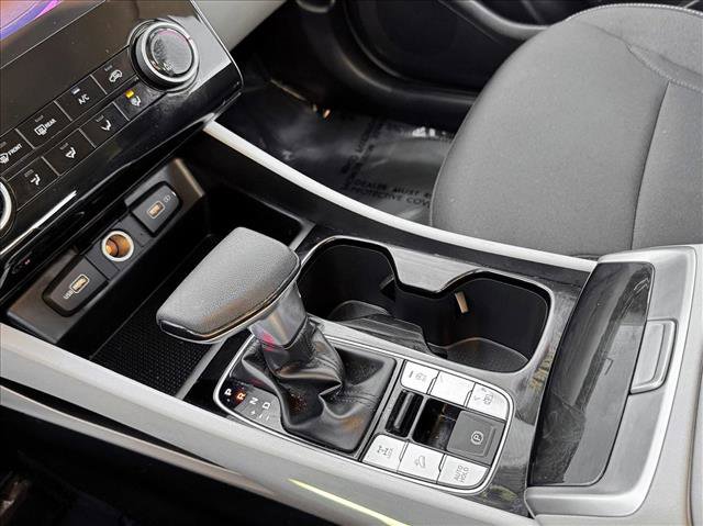 Used 2024 Hyundai Tucson SE image 16