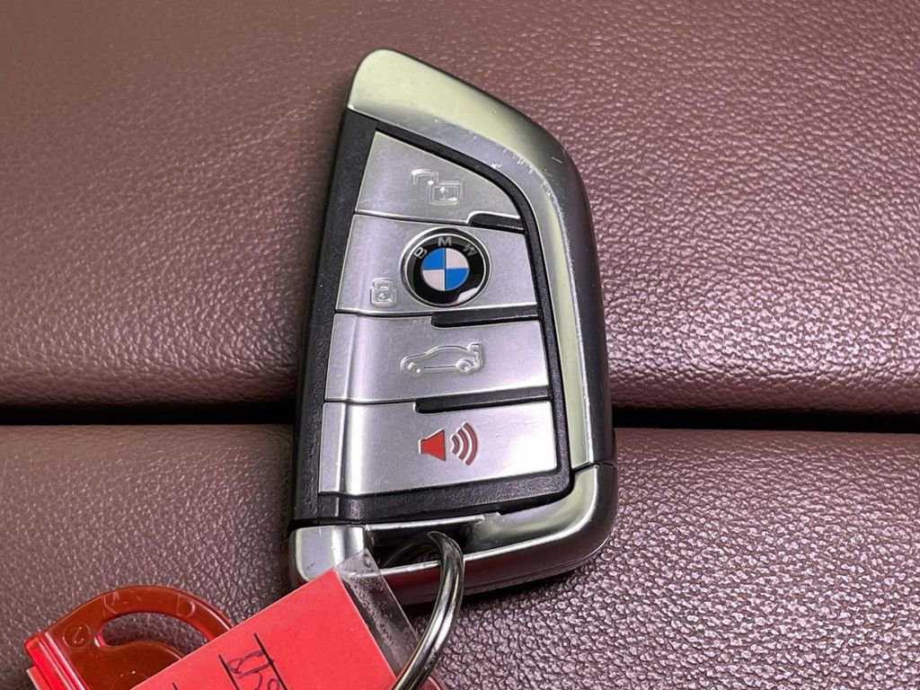 Used 2022 BMW X7 xDrive40i w/ Cold Weather Package AWD/4WD image 40