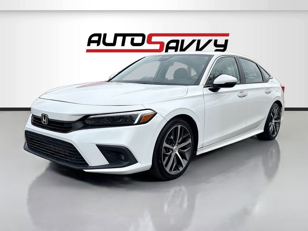 Used 2024 Honda Civic Touring image 3