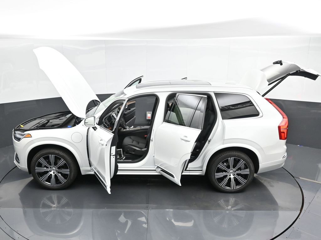 New 2025 Volvo XC90 T8 Core w/ Protection Package Premier AWD/4WD image 51