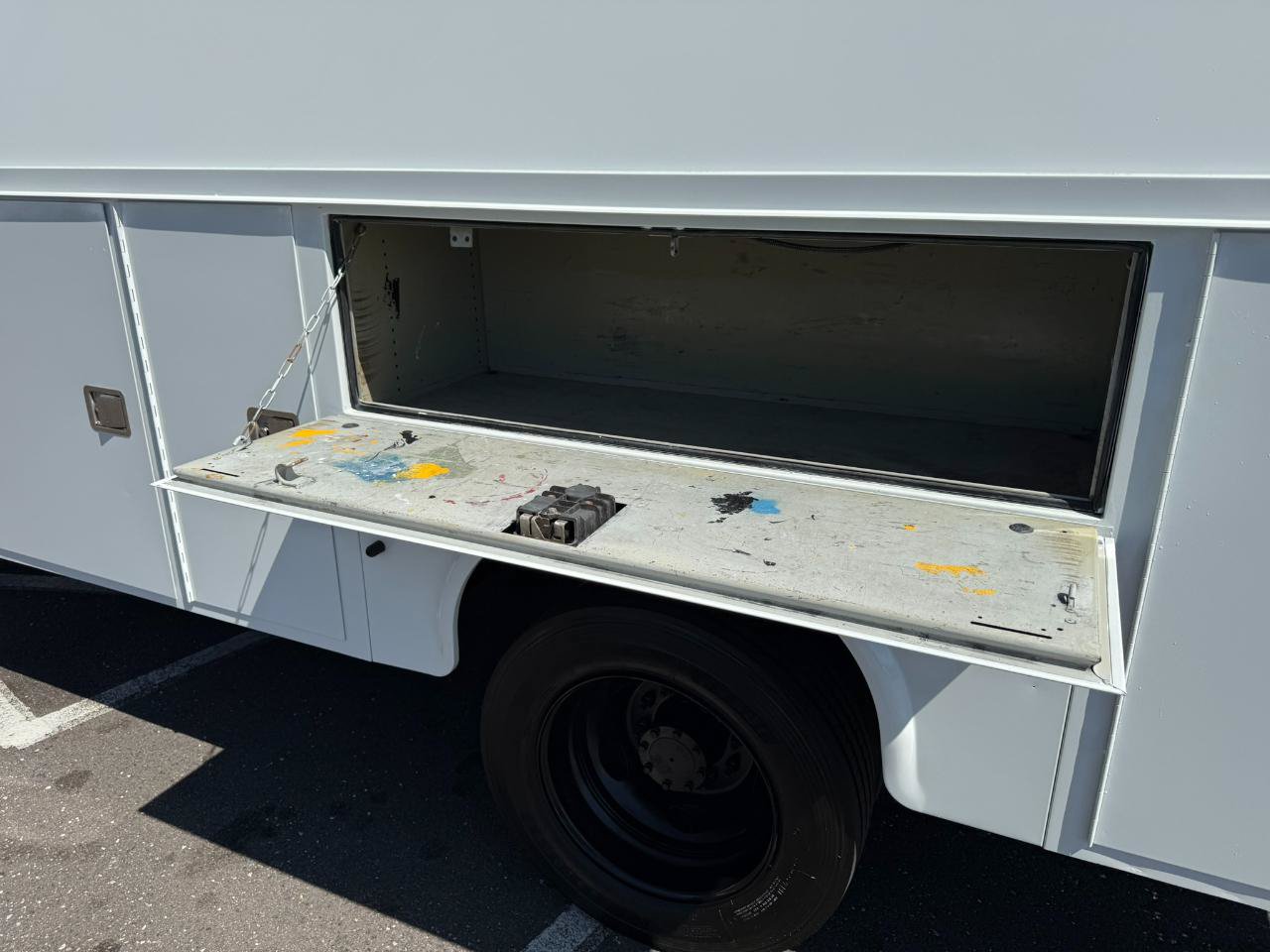 Used 2012 Ford F550 Luxury RWD image 16