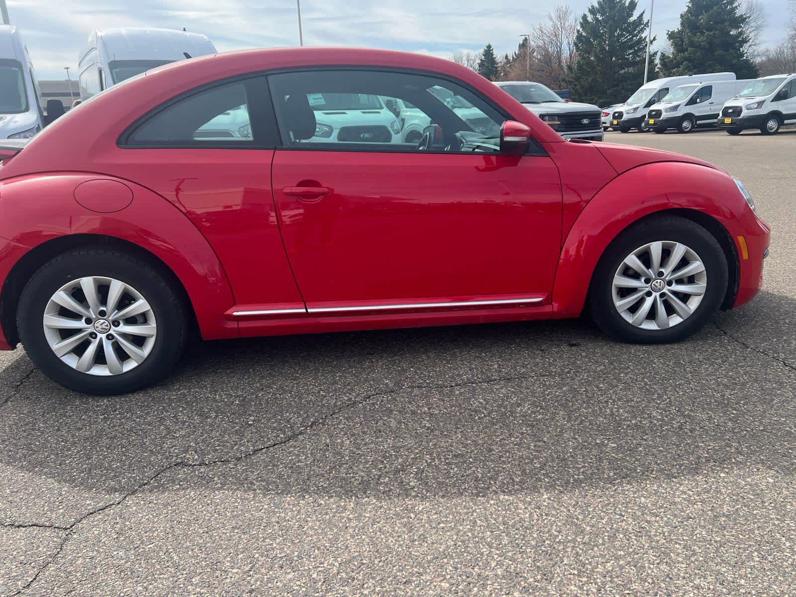 Used 2019 Volkswagen Beetle 2.0T Final Edition SEL image 8