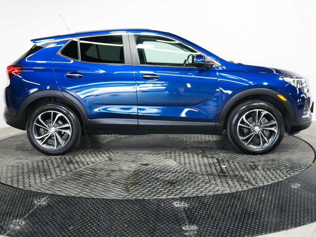 Used 2023 Buick Encore GX Select AWD/4WD image 5