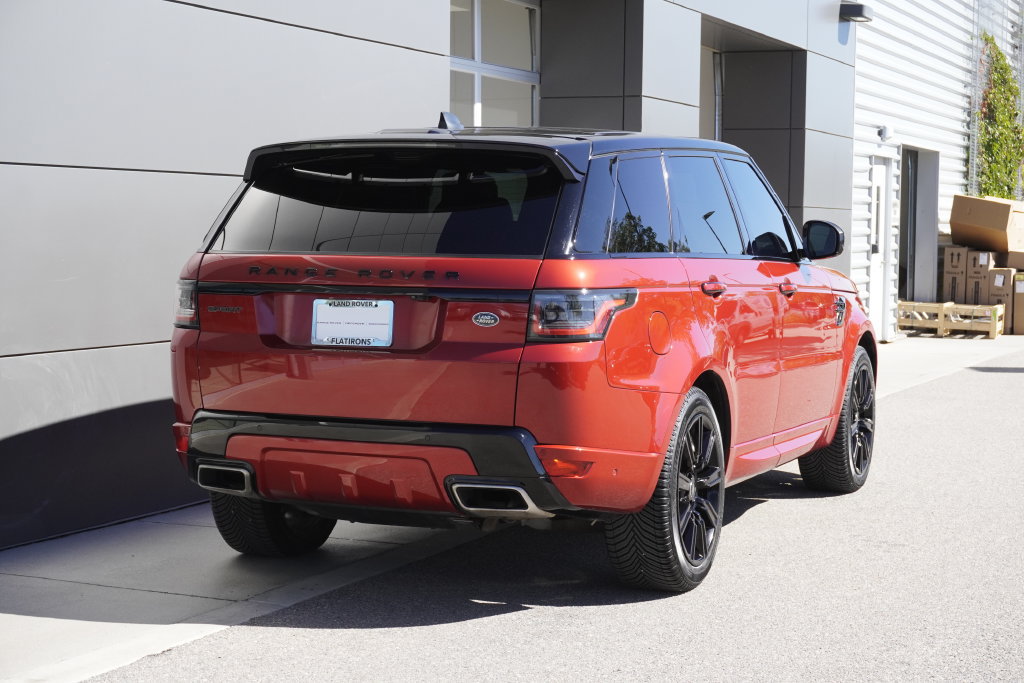Used 2019 Land Rover Range Rover Sport HSE Dynamic AWD/4WD image 2