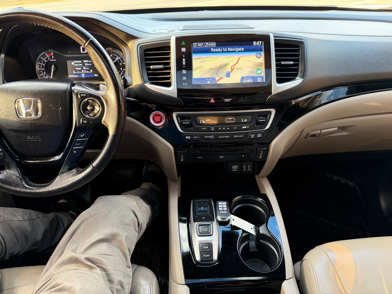 Used 2016 Honda Pilot Touring image 13