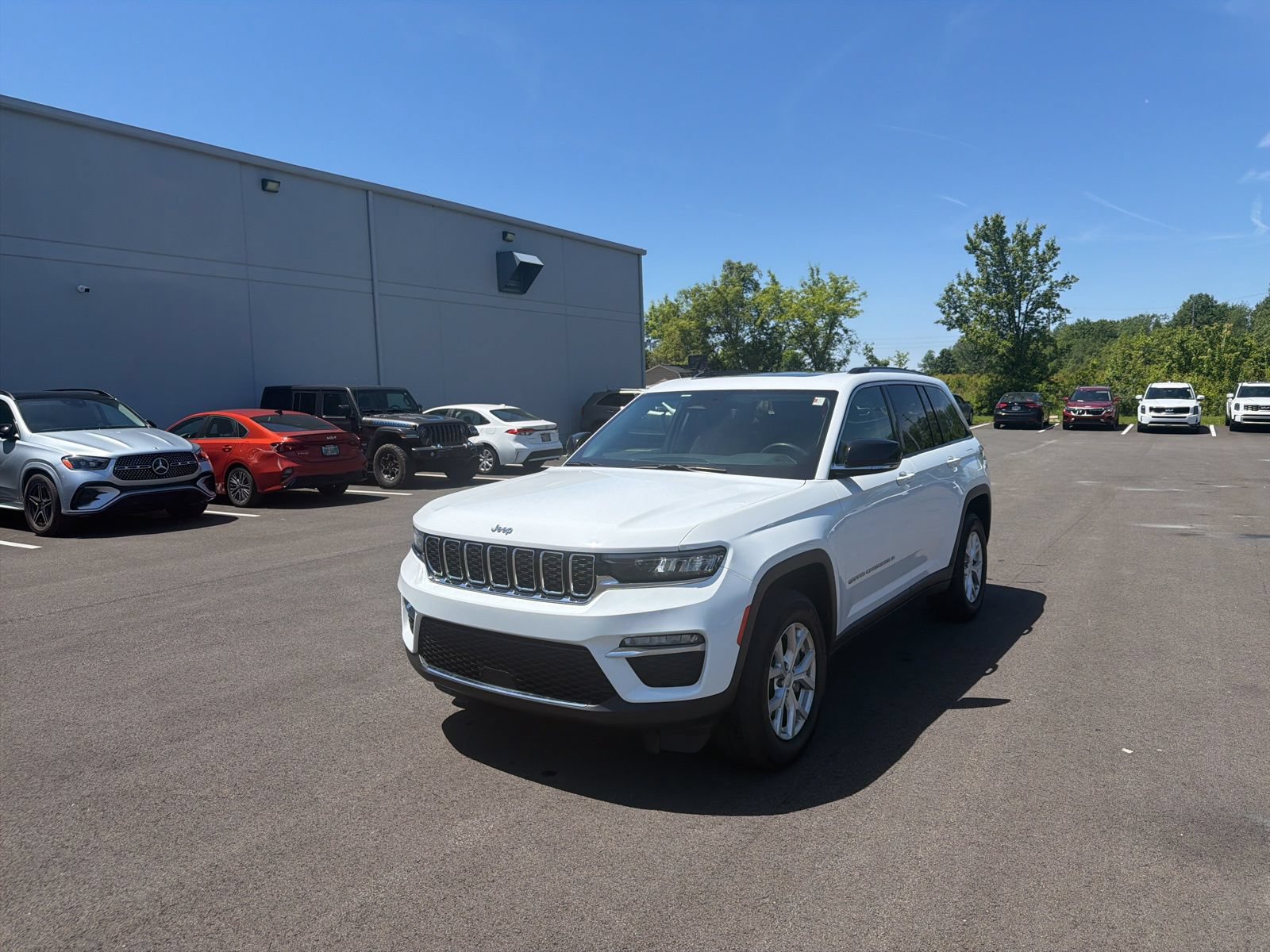 Used 2023 Jeep Grand Cherokee Limited