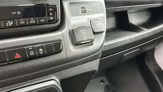 Used 2023 RAM ProMaster 3500 w/ Interior LED Lighting Group FWD image 17