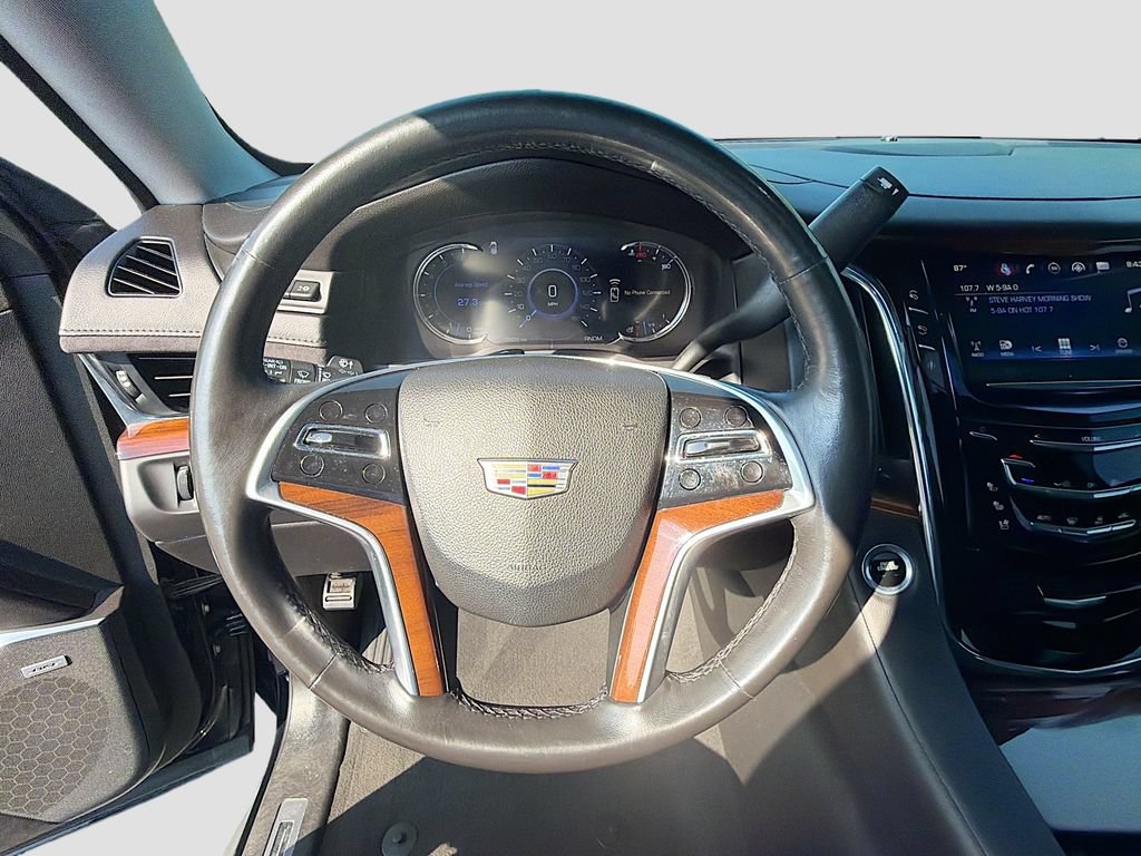 Used 2016 Cadillac Escalade Luxury AWD/4WD image 11
