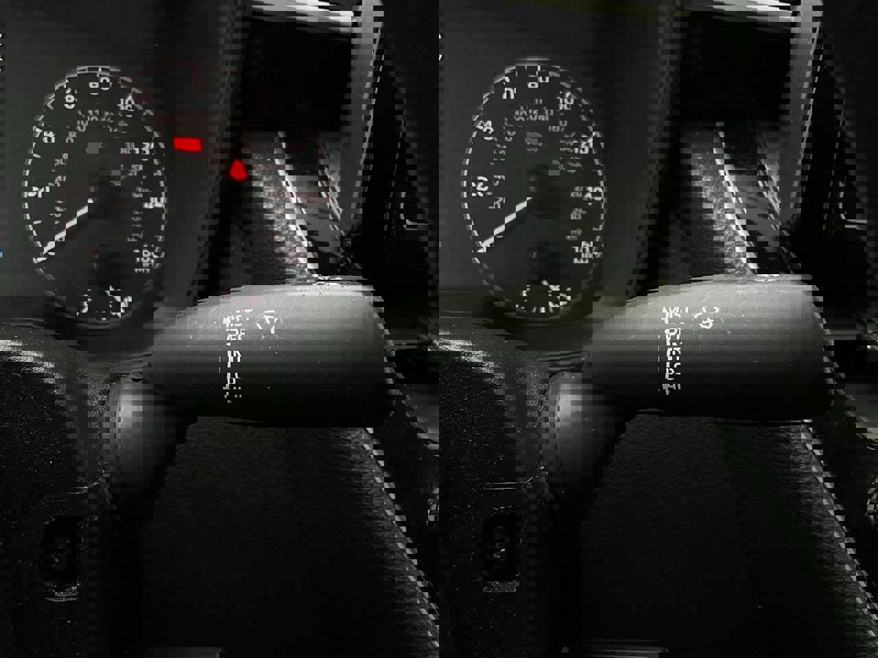 Used 2024 Toyota Corolla LE image 32