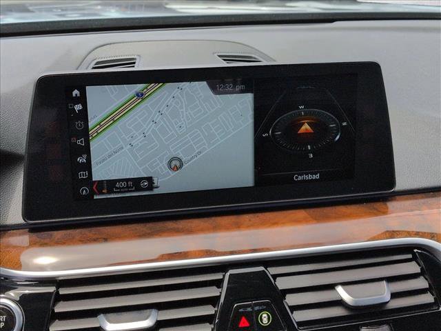 Used 2018 BMW 530e RWD image 13