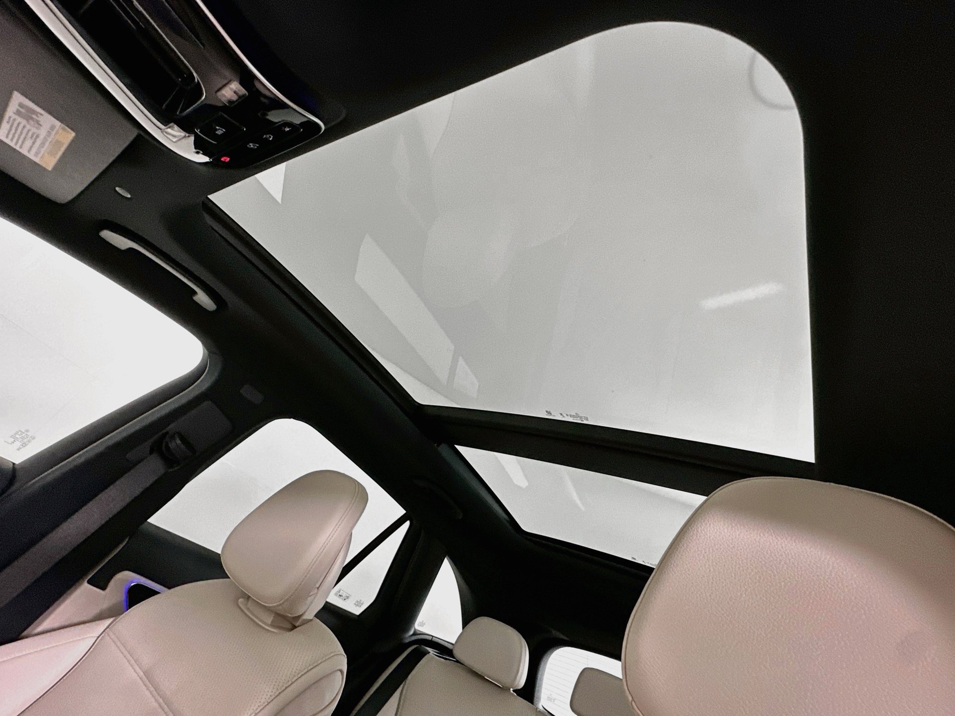 New 2027 Mercedes-Benz GLC 300 4MATIC image 24