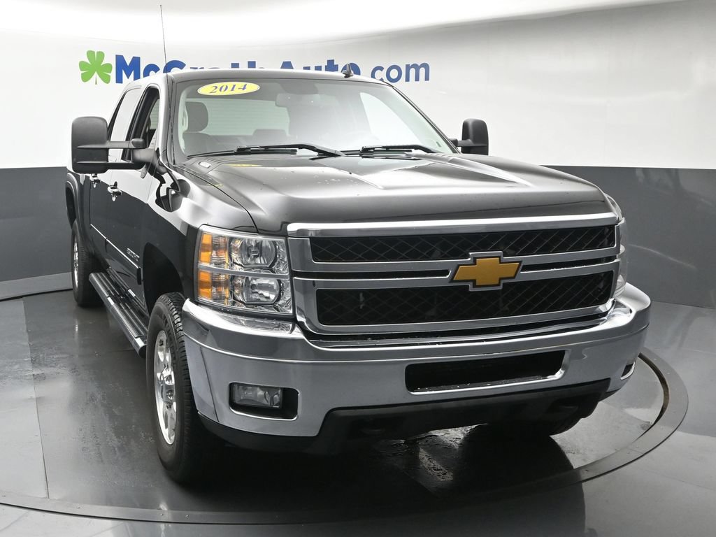 Used 2014 Chevrolet Silverado 2500 LTZ w/ LTZ Plus Package AWD/4WD image 5