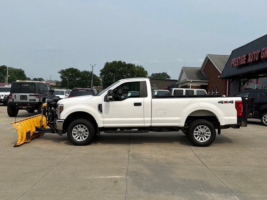 Used 2019 Ford F250 XLT w/ Snow Plow Prep Package AWD/4WD image 3