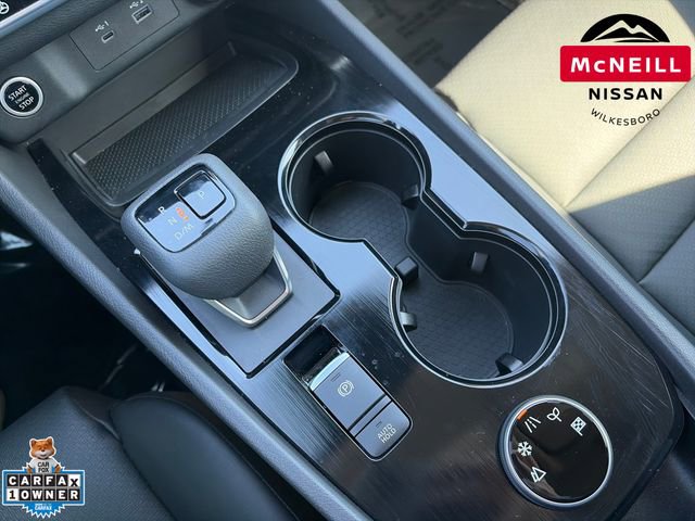 Used 2023 Nissan Rogue SV w/ SV Premium B Package image 28