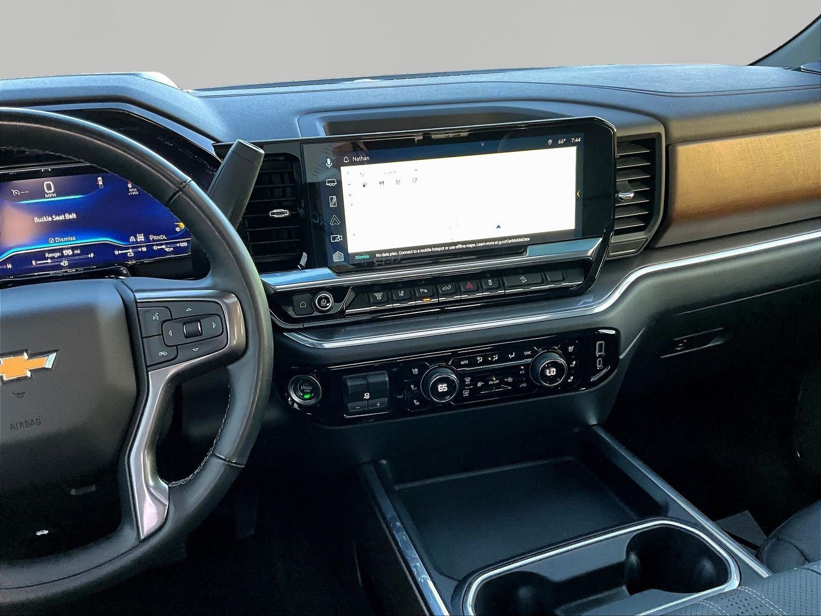 Used 2024 Chevrolet Silverado 2500 High Country w/ Technology Package AWD/4WD image 10
