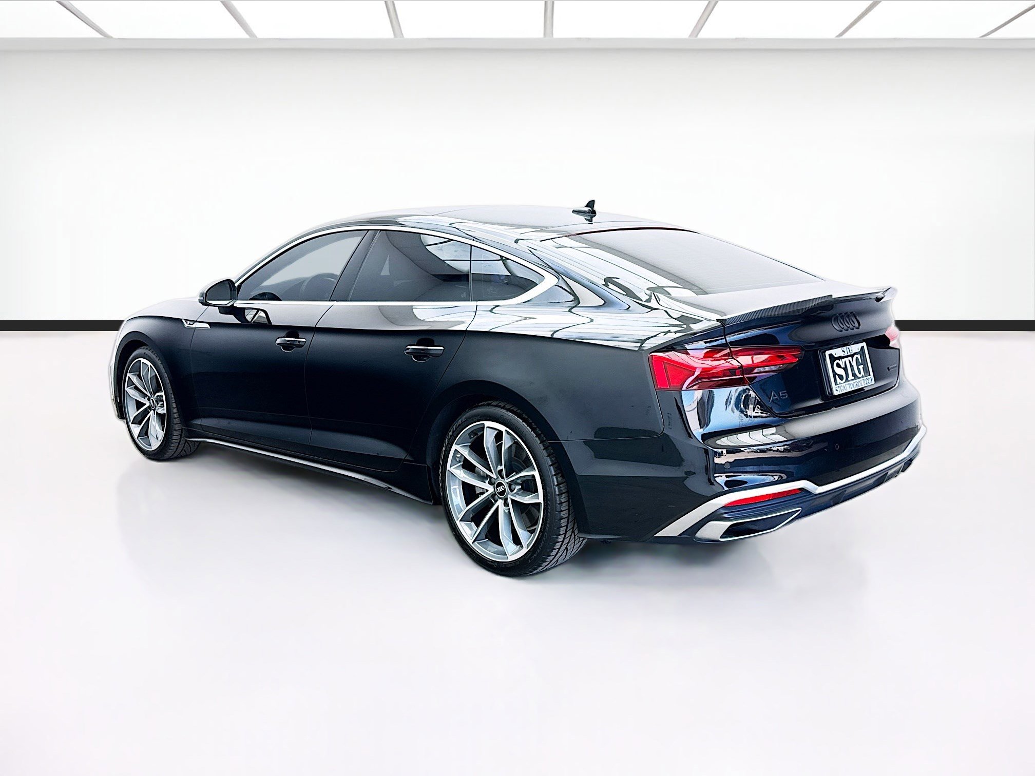 Used 2023 Audi A5 2.0T Premium Plus w/ Premium Plus image 6