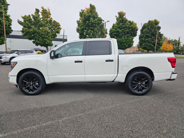 Certified 2023 Nissan Titan SV w/ SV Convenience Package AWD/4WD image 6