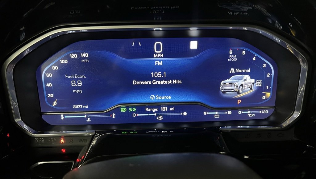 Used 2022 Chevrolet Silverado 1500 High Country image 32