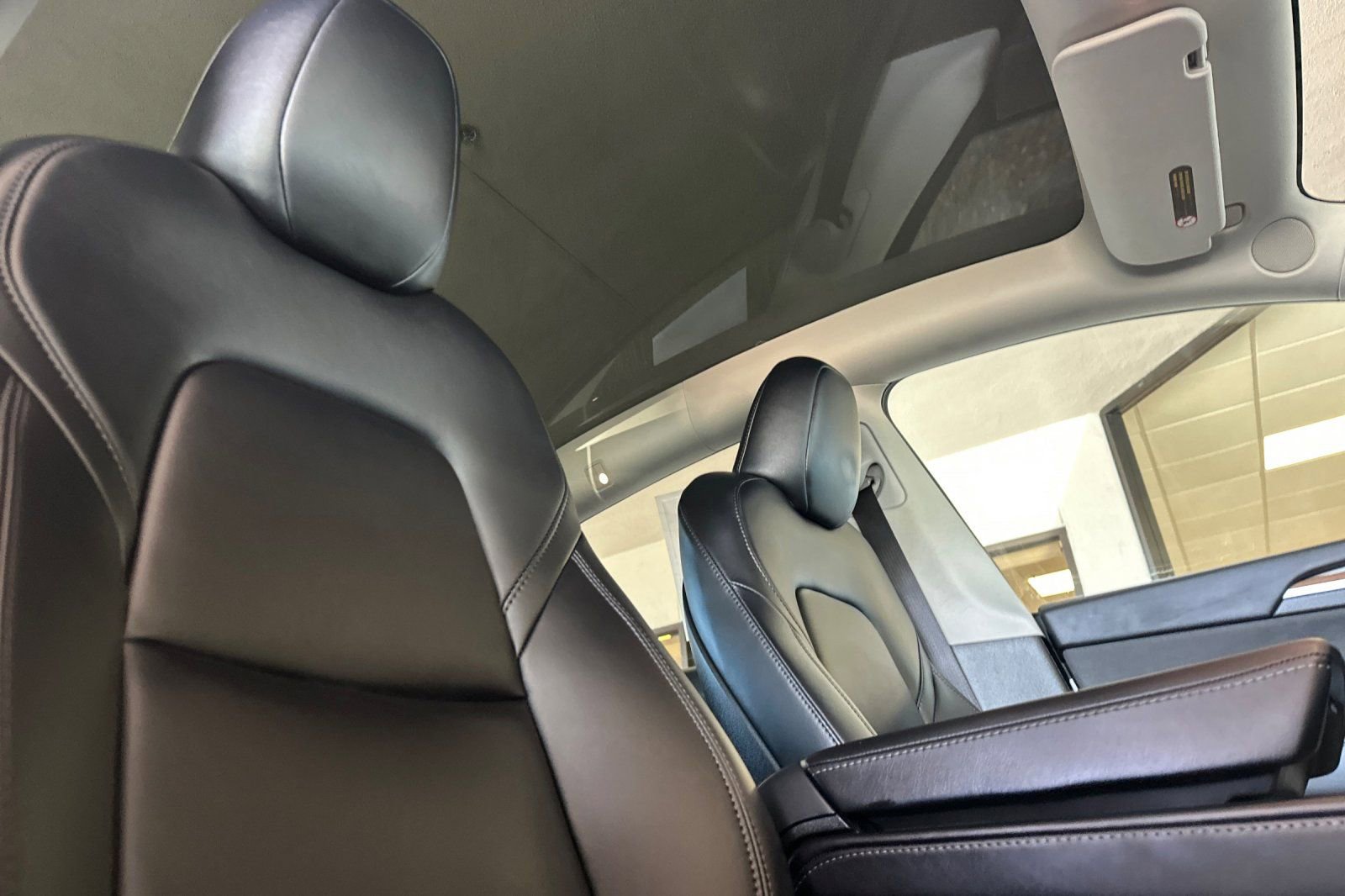 Used 2023 Tesla Model Y Long Range image 14