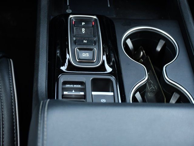 Used 2024 Honda Pilot Elite image 27