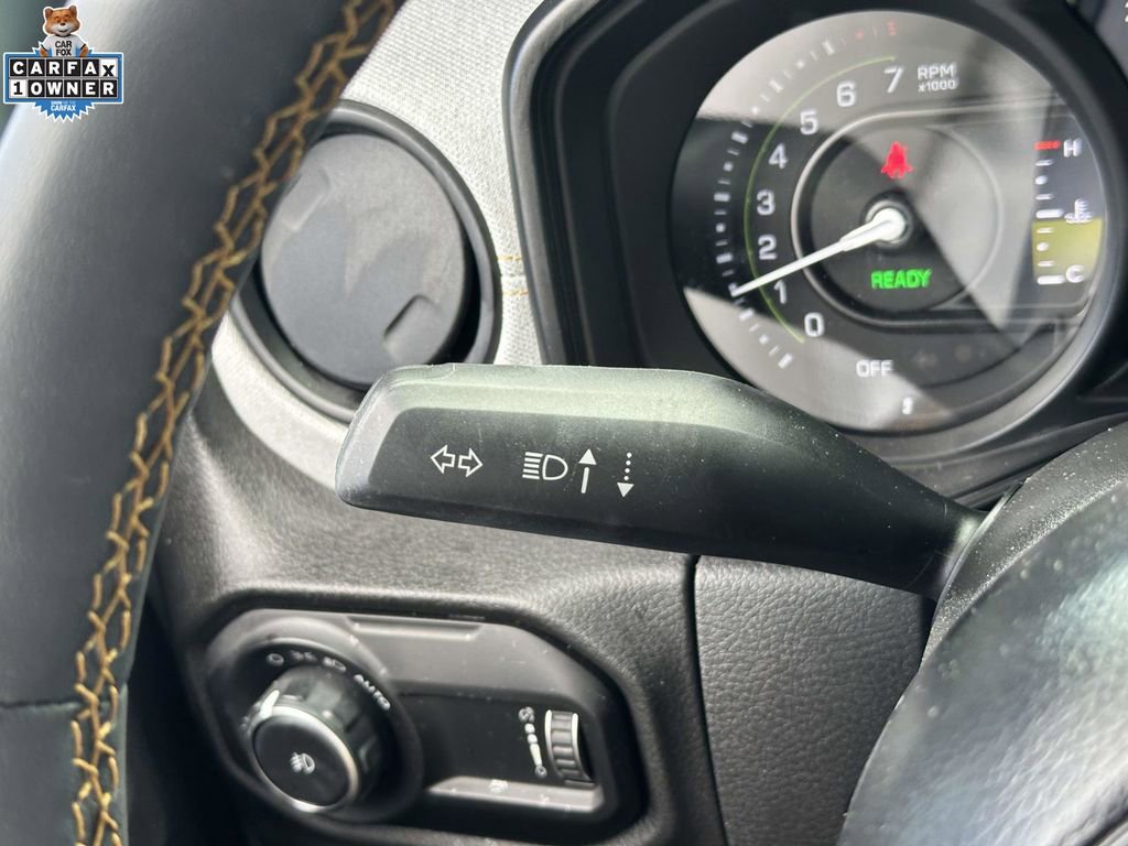 Used 2024 Jeep Wrangler Unlimited AWD/4WD image 21