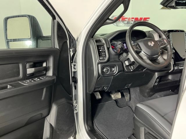 New 2026 RAM 2500 Tradesman AWD/4WD image 23