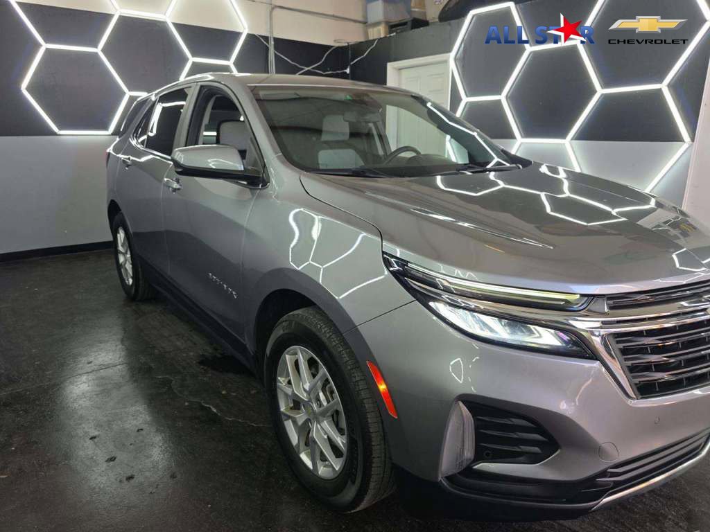 Used 2023 Chevrolet Equinox LT FWD image 1